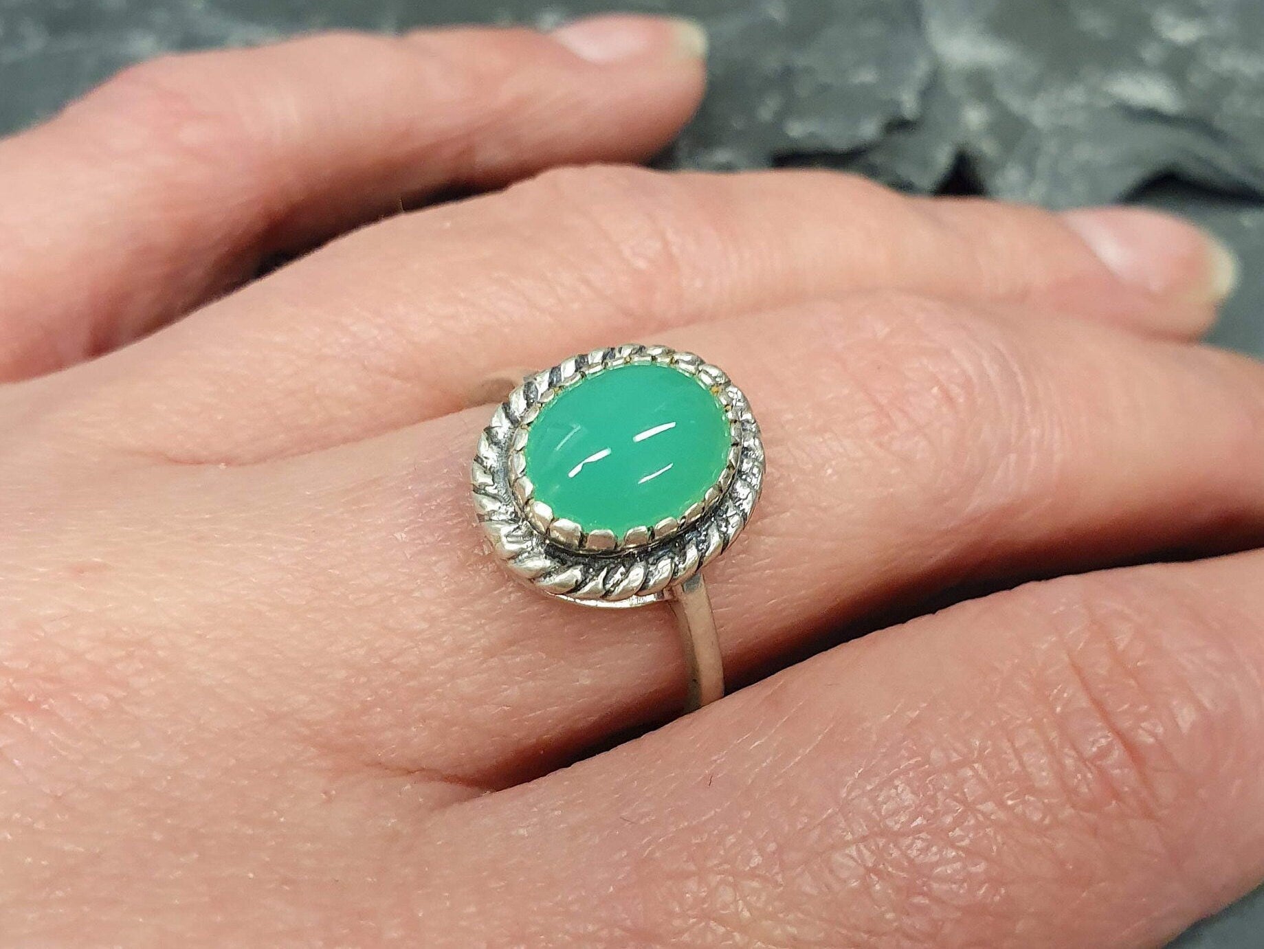 Chrysoprase Ring, Natural Chrysoprase, Vintage Ring, Green Oval Ring, May Birthstone, Antique Ring Style, Unique Ring, Solid Silver Ring