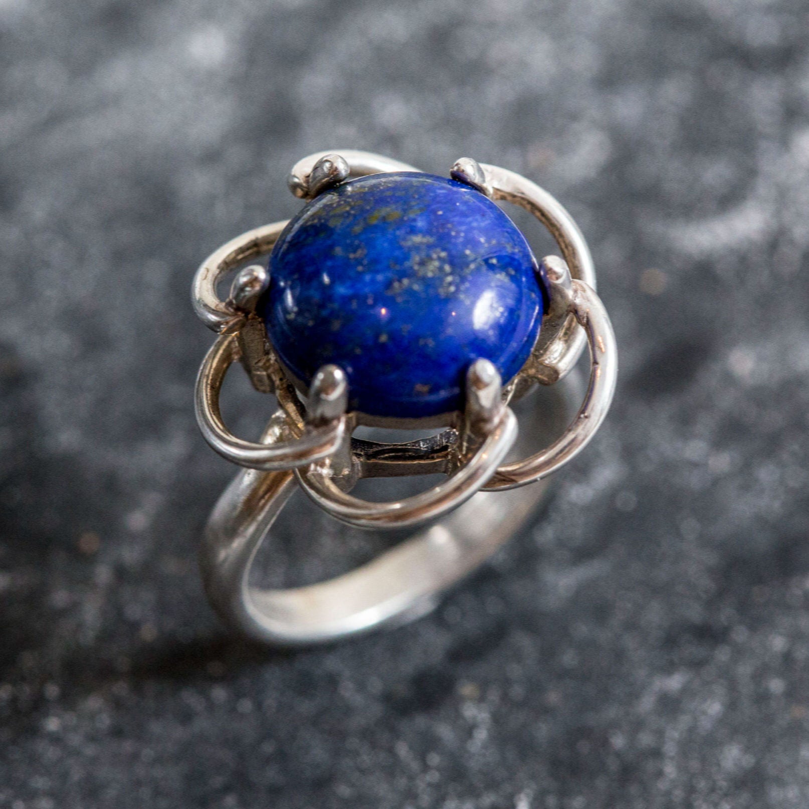 Lapis Flower Ring, Lapis Lazuli Ring, Natural Lapis Lazuli, December Birthstone, Vintage Flower Ring, Blue Ring, Silver Ring, Lapis Lazuli