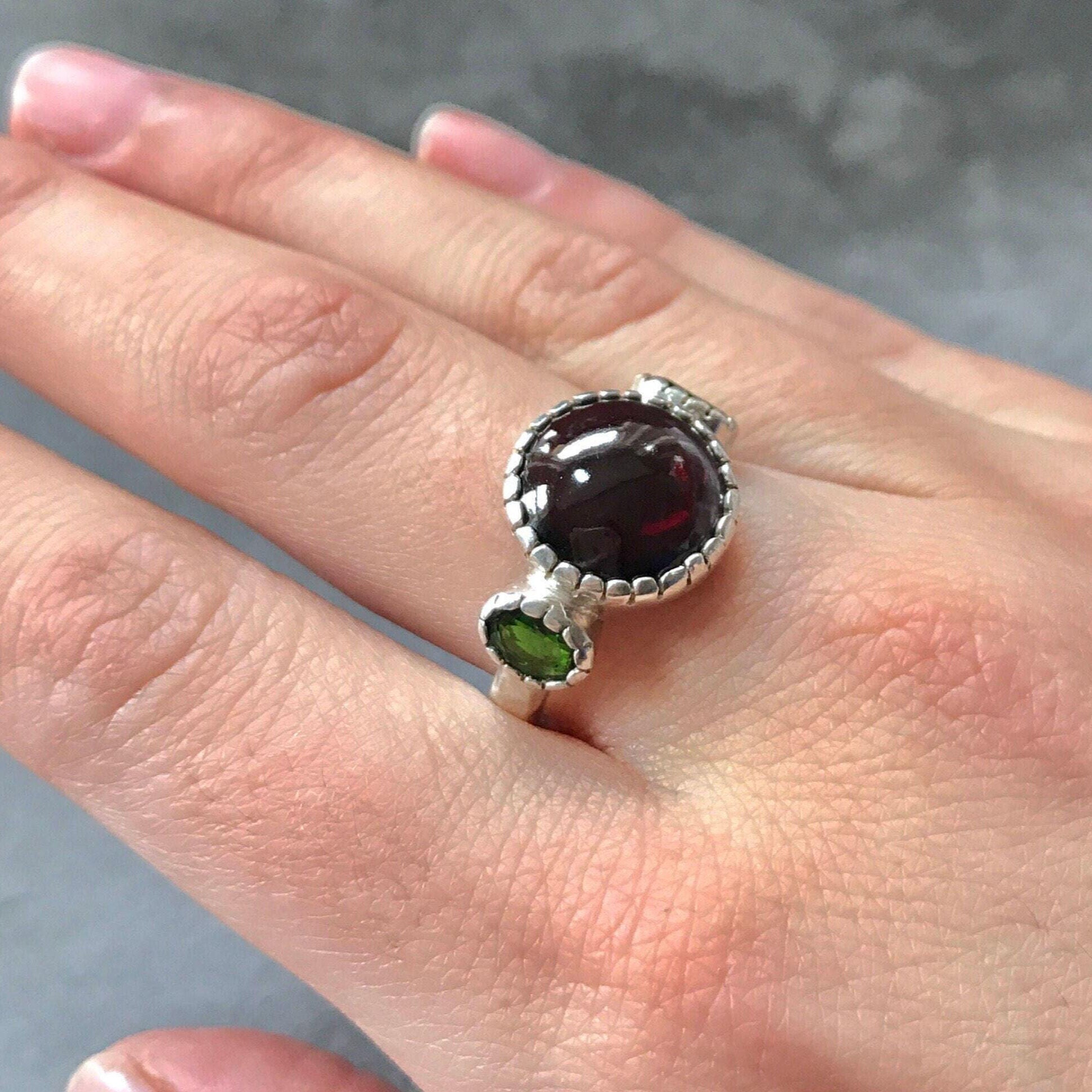 Garnet Ring, Chrome Diopside Ring, January Birthstone, Natural Garnet, Natural Chrome Diopside, Vintage Ring, Antique Ring, Silver Ring