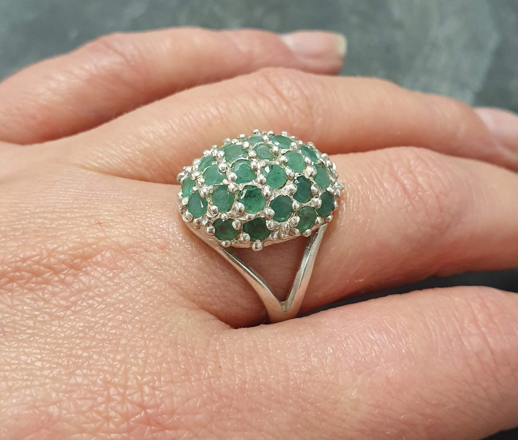 Elegant 925 Sterling Silver Natural Emerald Ring, featuring a round green emerald in a cluster, perfect for May birthdays.
