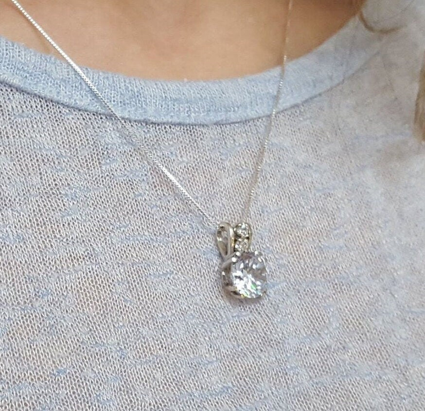 Garnet Necklace, Natural Garnet, Round Red Pendant, Red Diamond Pendant, January Birthstone, Vintage Pendant, Gemstone Necklace, 925 Silver