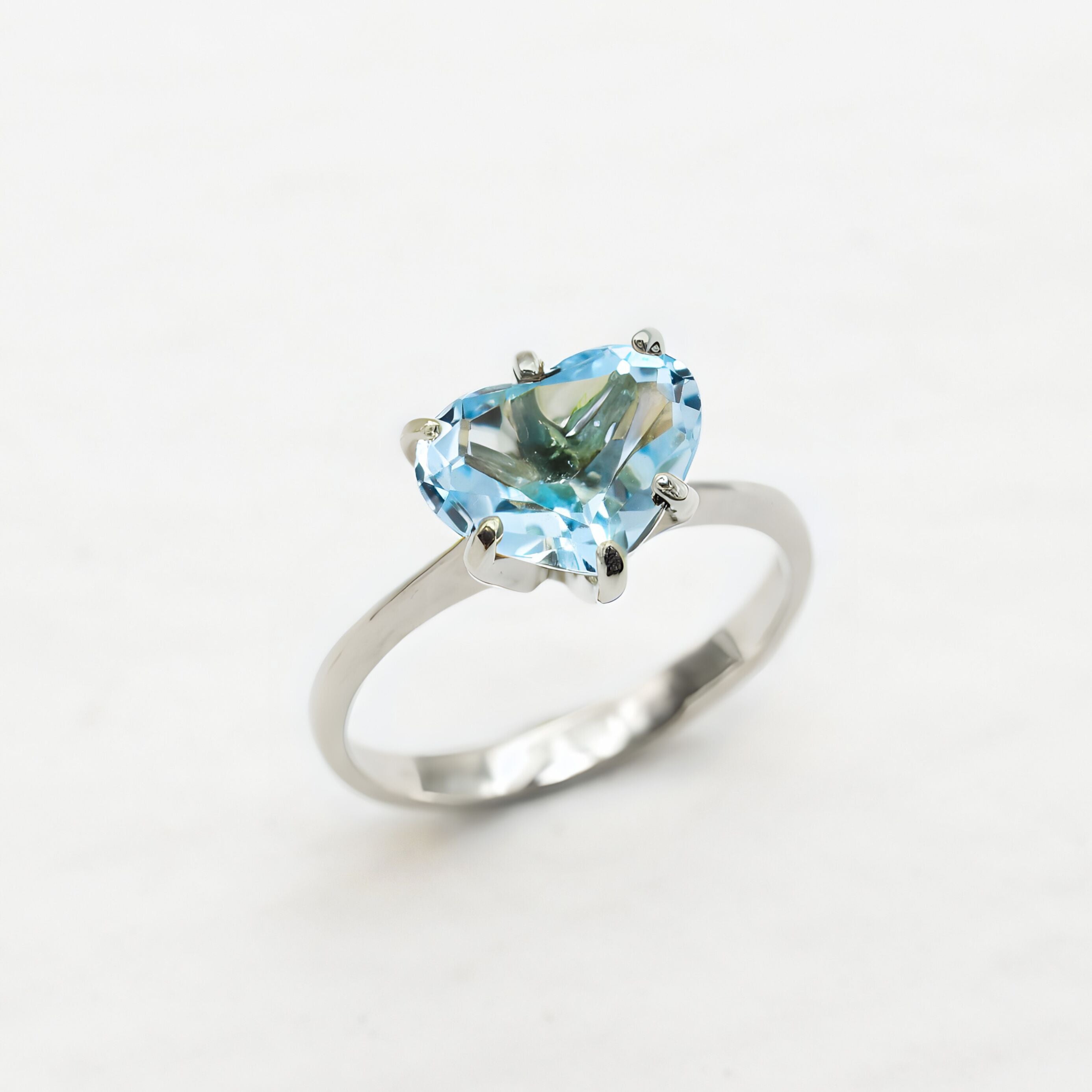 Heart Ring, Aquamarine Ring, Created Aquamarine, Blue Vintage Ring, Vintage Heart Ring, Blue Diamond Ring, Blue Aqua Ring, Solid Silver Ring