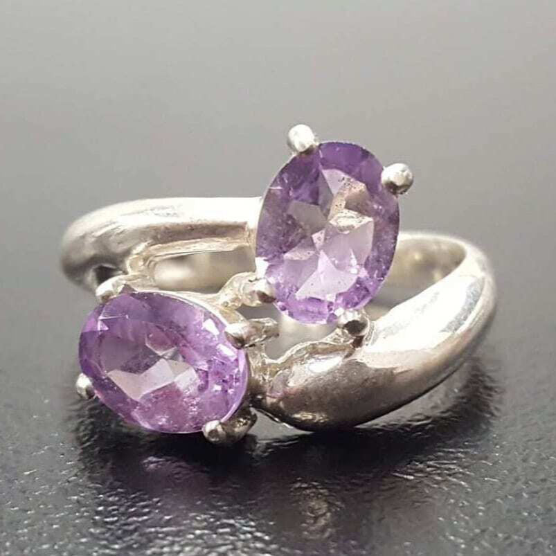 Amethyst Ring, Natural Amethyst, Two Stone Ring, Bypass Ring, February Birthstone, Purple Vintage Ring, Vintage Rings, Silver Ring, Amethyst