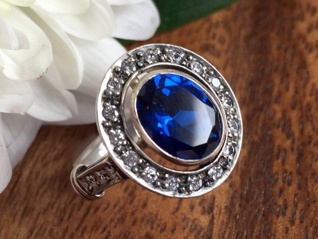Blue Sapphire Ring - Victorian Sapphire Ring - Vintage Statement Ring