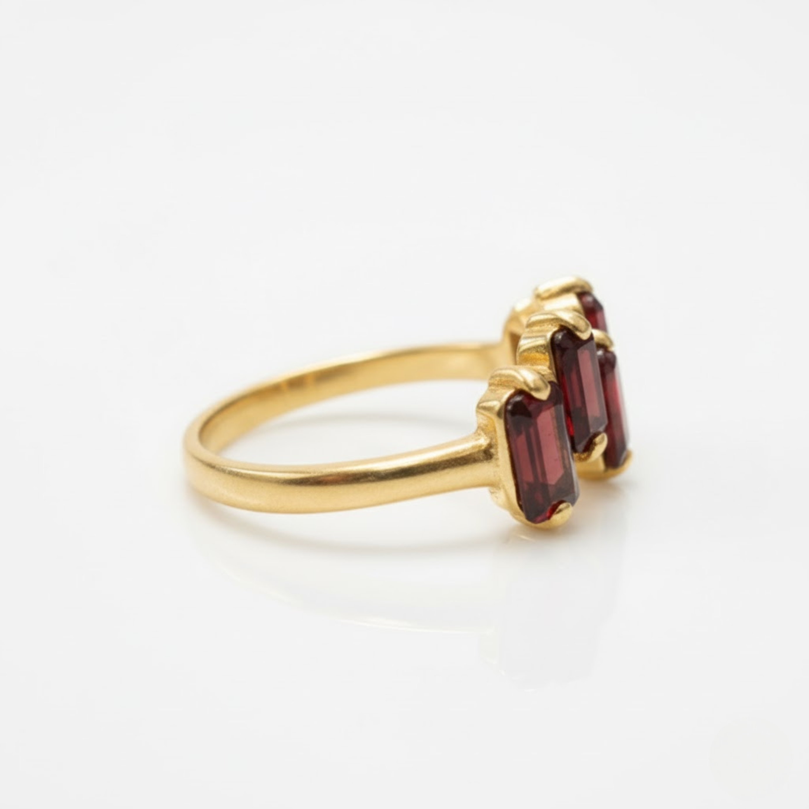Gorgeous Natural Garnet Ring in Gold Vermeil, symbolizes passion, ideal for everyday elegance and memorable gift-giving.