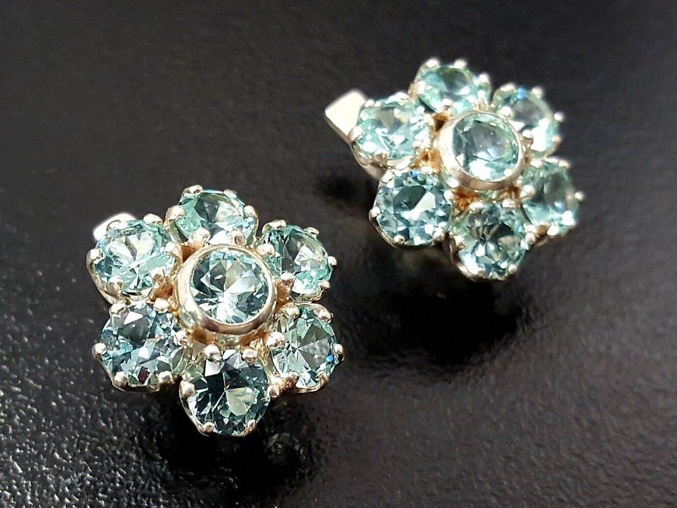 Flower Earrings, Aquamarine Earrings, Created Aquamarine, Daisy Earrings, Blue Earrings, Vintage Earrings, Aqua Earrings, Silver Earrings