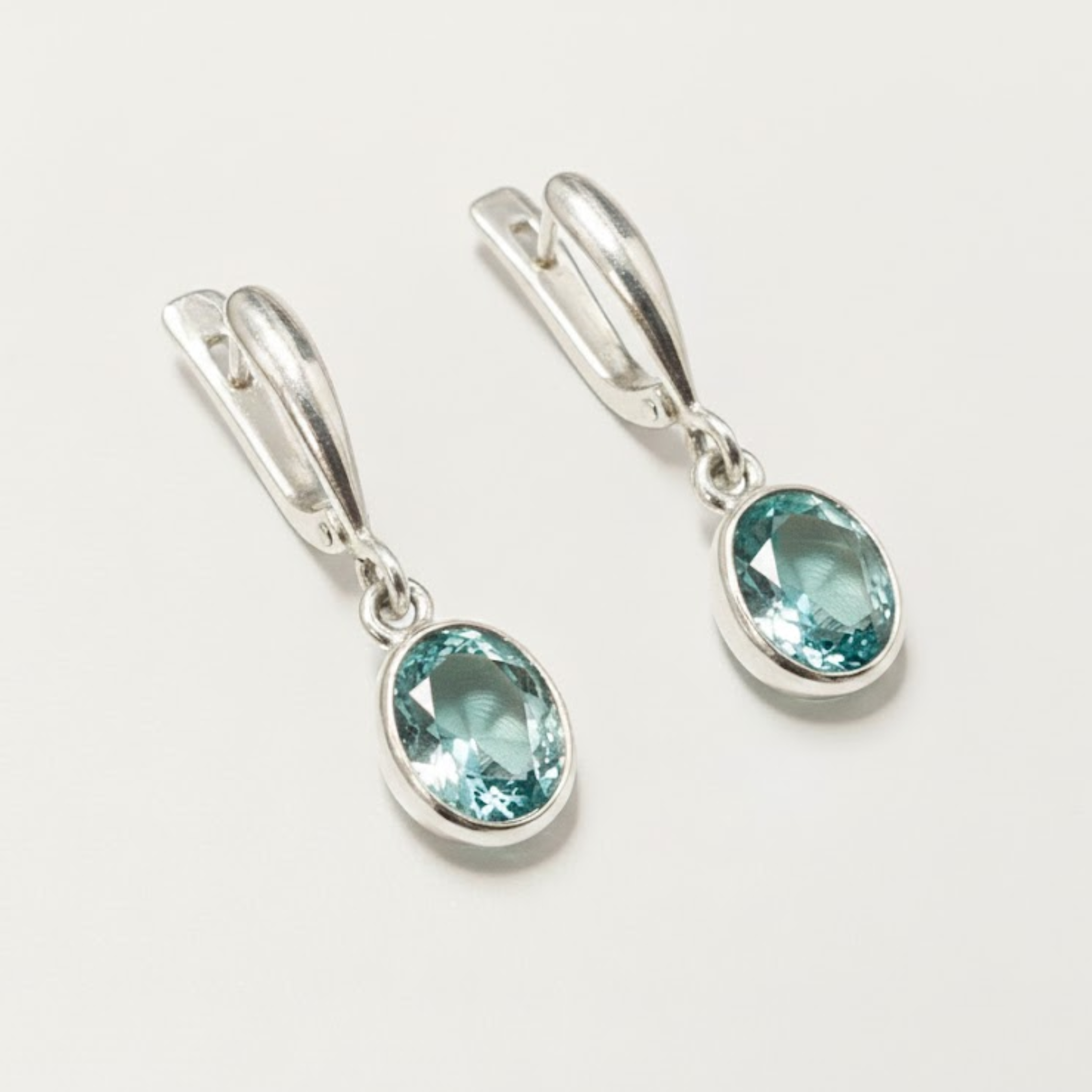 Adina Stone material options for 925 Sterling Silver, 18K Yellow Gold Vermeil, 18K White Gold Vermeil, 18K Rose Gold Vermeil.