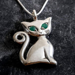 Cat Pendant, Emerald Pendant, Natural Emerald Pendant, May Pendant, Silver Pendant, May Birthstone, Artistic Pendant, Emerald, Silver Cat