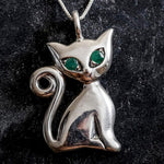 Cat Pendant, Emerald Pendant, Natural Emerald Pendant, May Pendant, Silver Pendant, May Birthstone, Artistic Pendant, Emerald, Silver Cat