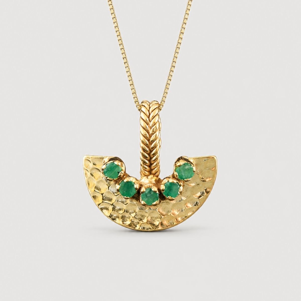 Natural Emerald Pendant made in 18k Gold Vermeil with Round Natural Green Emerald in Prong setting, May Birthstone gift idea, symbolizes growth, harmony, and deep emotional healing, ideal for everyday wear and perfect for birthday gifting and special occasions.