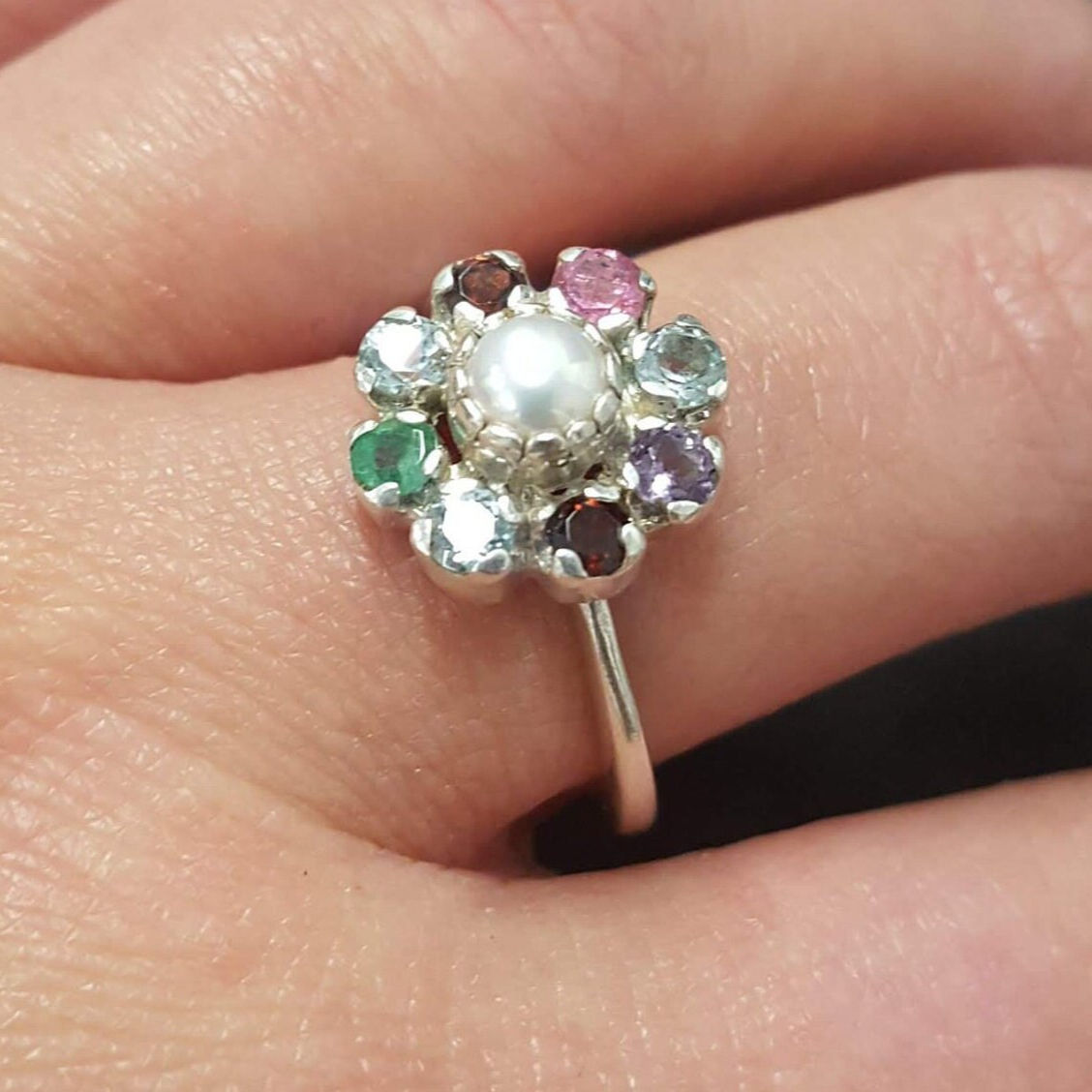 Flower Pearl Ring, Multistone Ring, Personalised Ring, Mother Ring Flower, Birthstone Ring for Women, Sterling Silver Ring, Birthstone Ring