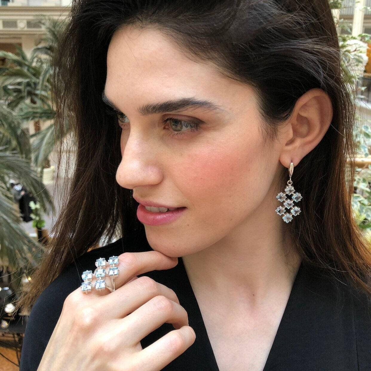 Eye-catching Blue Topaz Dangle Earrings in 925 Sterling Silver - A beautiful choice for everyday elegance and special events.