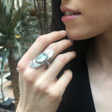 Prehnite Ring, Natural Prehnite, May Birthstone Ring, Silver Feather Ring, Statement Green Ring, Vintage Feather Ring, Solid Silver Ring