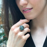 Labradorite Ring, Natural Labradorite, Silver Leaf Ring, Black Round Ring, Statement Ring, Dark Floral Ring, Leaf Ring, Solid Silver Ring
