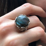 Labradorite Ring, Natural Labradorite, Silver Leaf Ring, Black Round Ring, Statement Ring, Dark Floral Ring, Leaf Ring, Solid Silver Ring