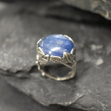 Kyanite Ring, Natural Kyanite, Silver Leaf Ring, Vintage Round Ring, Blue Leaf Ring, Silver Floral Ring, Statement Ring, Solid Silver Ring