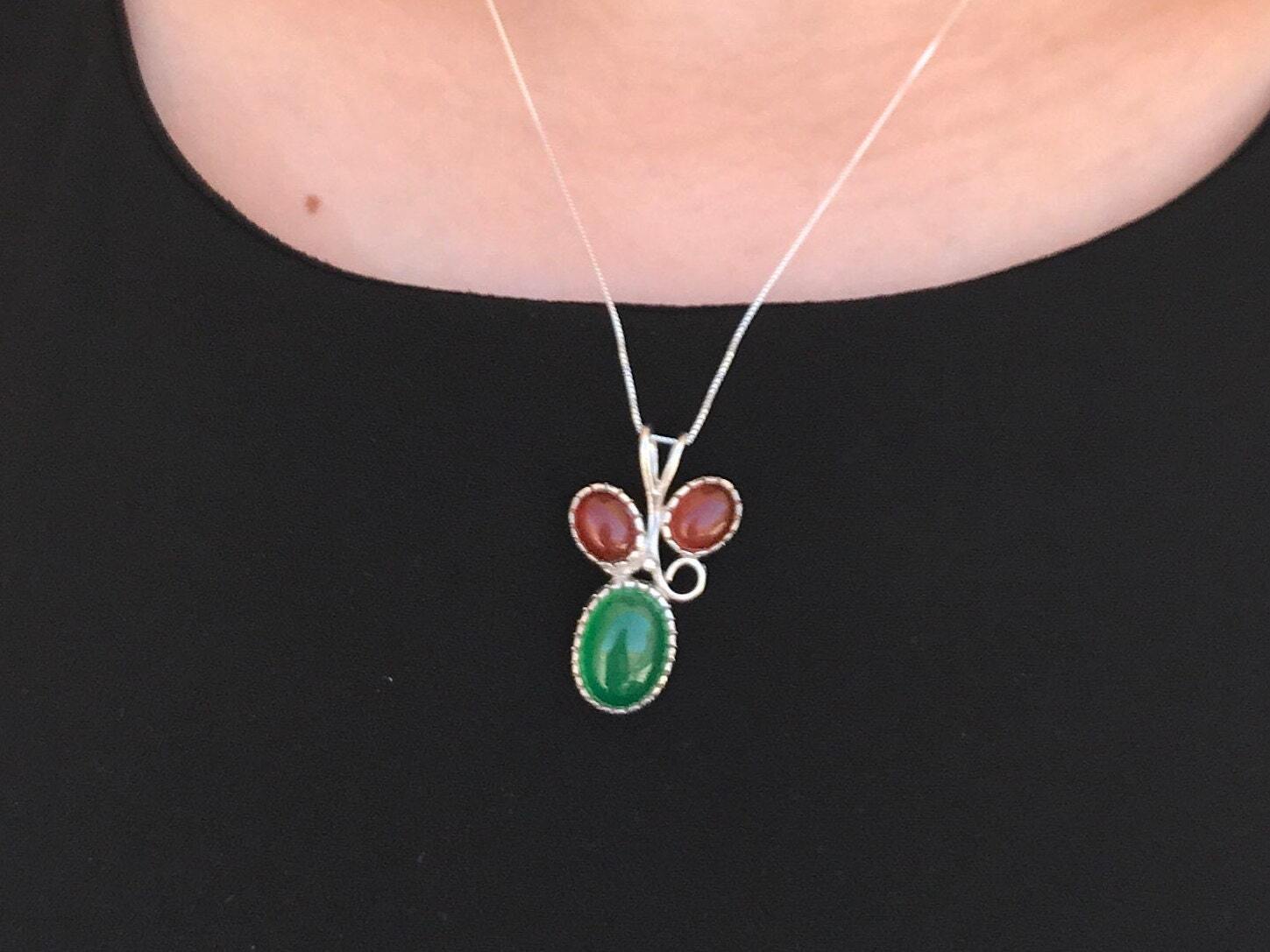 Elegant 925 Sterling Silver Emerald Pendant with Oval Green Emerald, perfect for birthdays and special occasions.