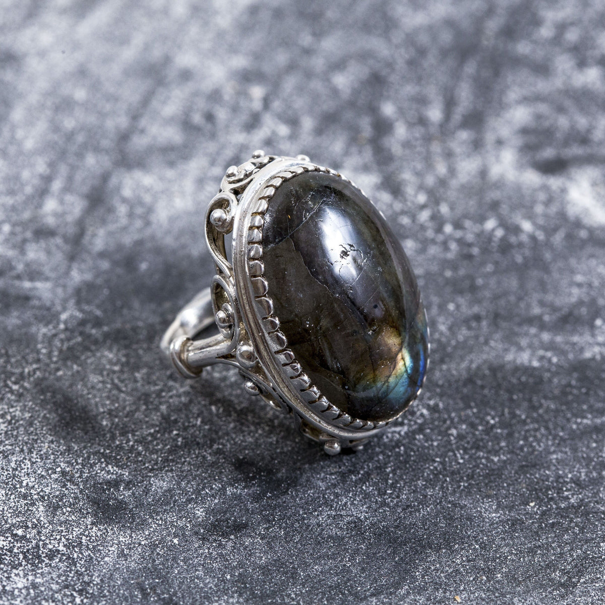 Labradorite Ring - Large Oval Ring - Vintage Cocktail Ring – Adina 