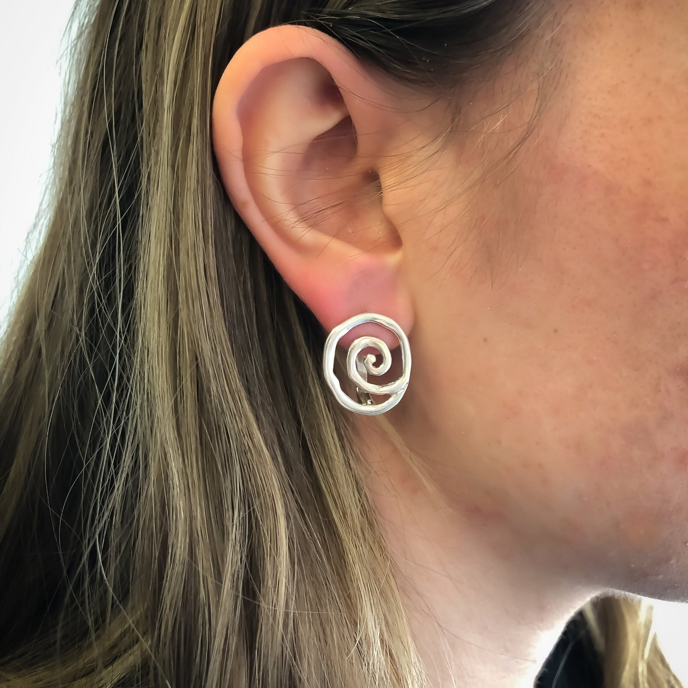 Swirl Studs, Round Earrings, Artistic Earrings, Spiral Earrings, Silver Artisan Earrings, Solid Silver Earrings, Sterling Silver Earrings