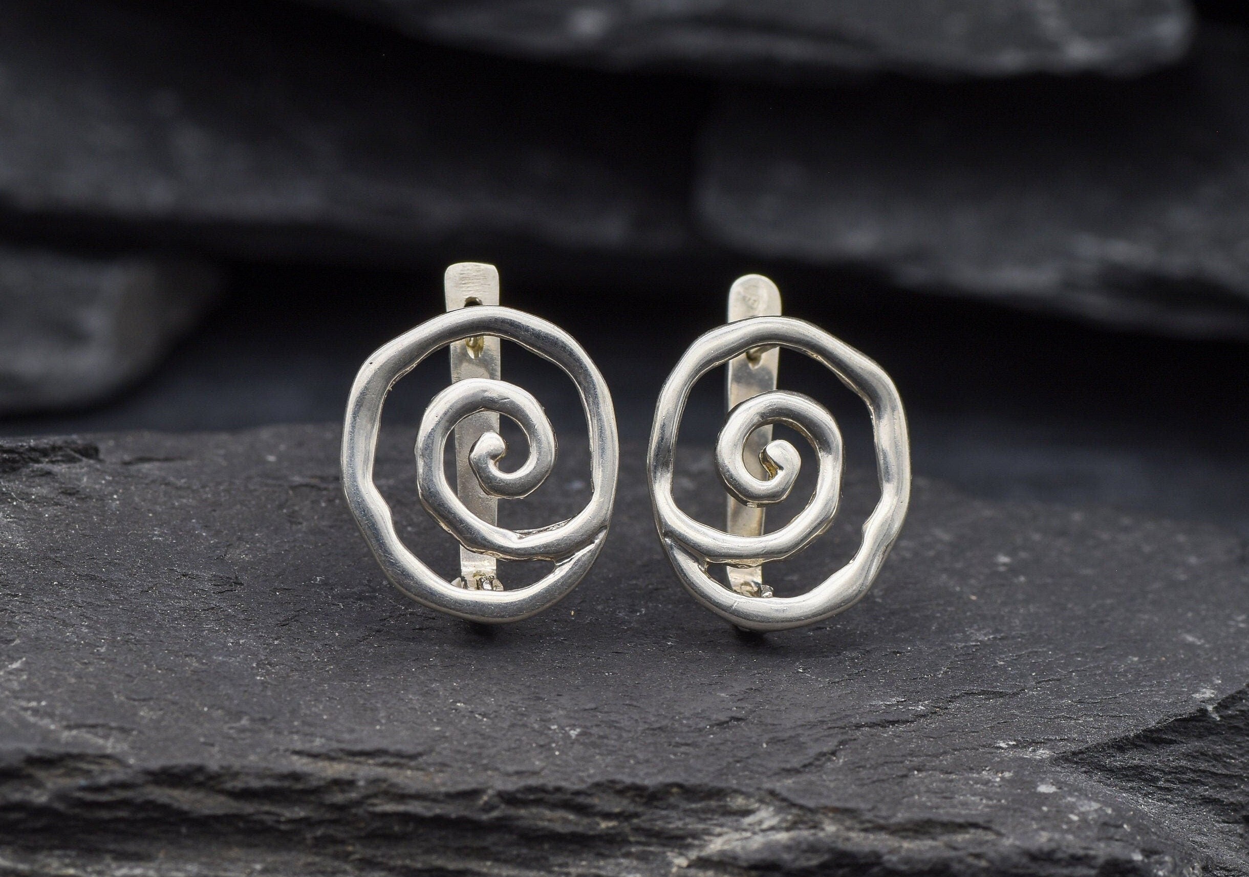Swirl Studs, Round Earrings, Artistic Earrings, Spiral Earrings, Silver Artisan Earrings, Solid Silver Earrings, Sterling Silver Earrings
