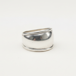 Silver Dome Band - Robust Thick Ring in 925 Sterling Silver. A timeless accessory for daily outfits and special moments.