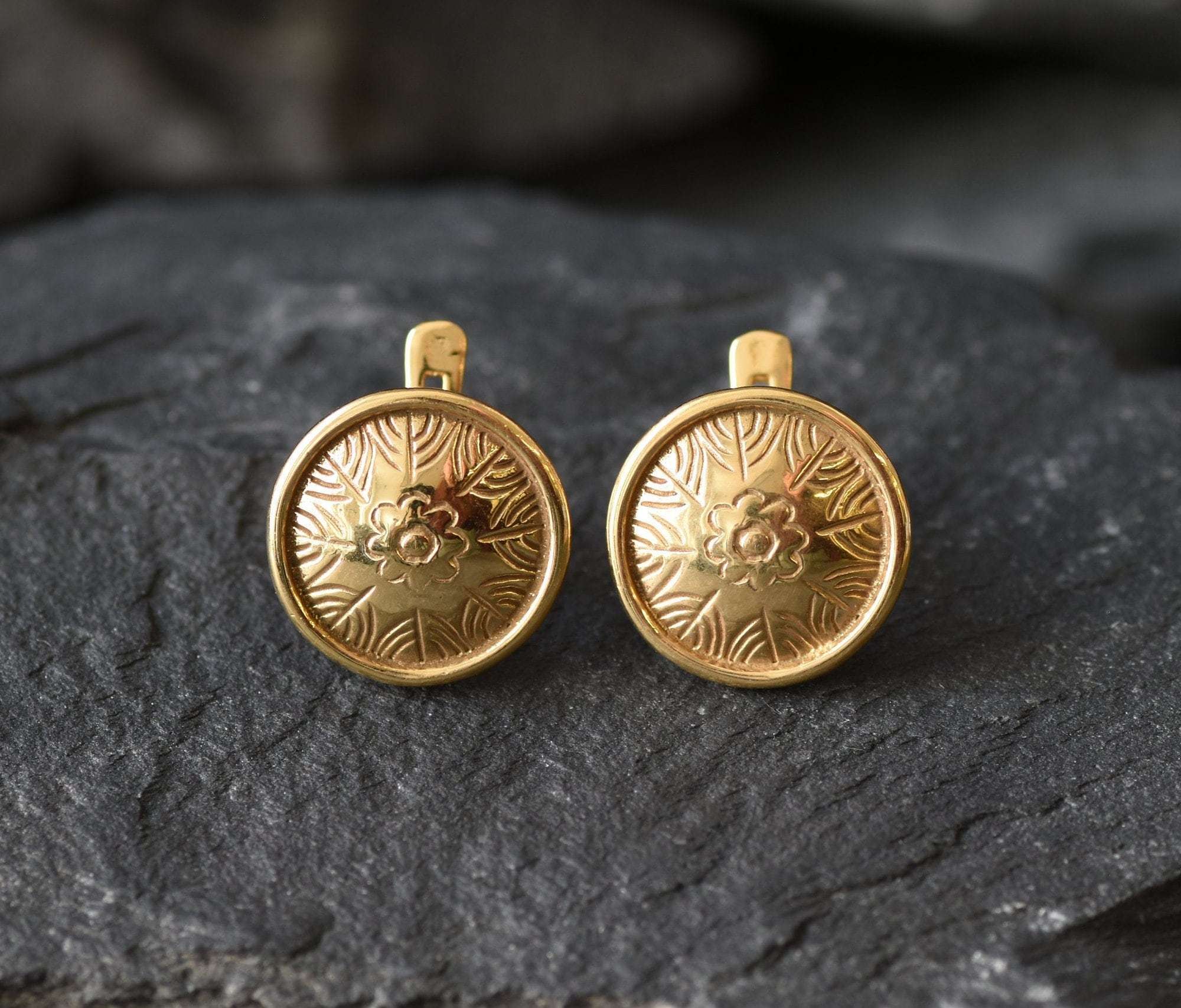 Gold Button Earrings, Round Studs, Flower Earrings, Stud Earrings, Gold Plated Earrings, Button Earrings, Disc Earrings, Vermeil Earrings