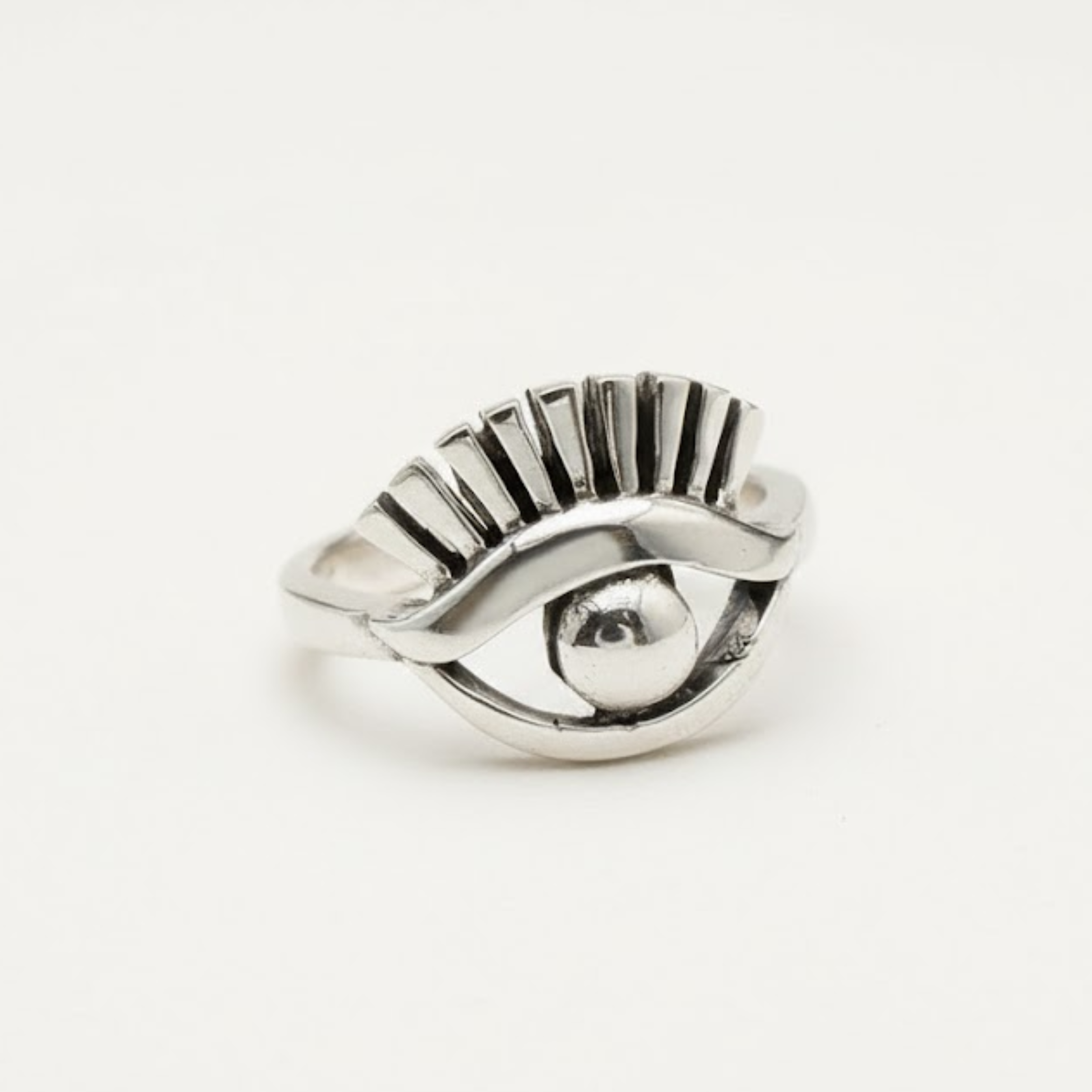 Silver Evil Eye Ring - Unique 925 Sterling Silver Design, Great for Everyday Use and Meaningful Gift for Loved Ones.