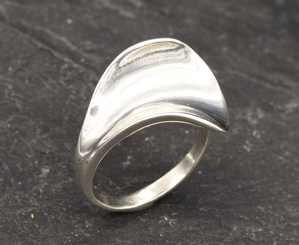 Silver Leaf Ring, Large Leaf Ring, Abstract Rings, Wave Ring, Solid Silver Ring, Sterling Silver, Wide Band, Thick Band Ring, Sturdy Ring
