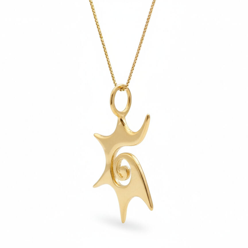 Elegant gold sun pendant necklace in 18k Gold Vermeil, perfect for special occasions and everyday elegance.