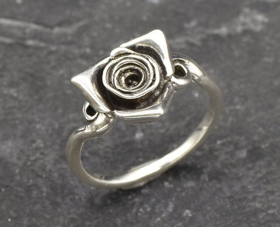 Artistic Flower Ring, Silver Flower Ring, Silver Rose Ring, Flower Ring, Floral Ring, Vintage Ring, Artistic Ring, Silver Ring, 925 Silver