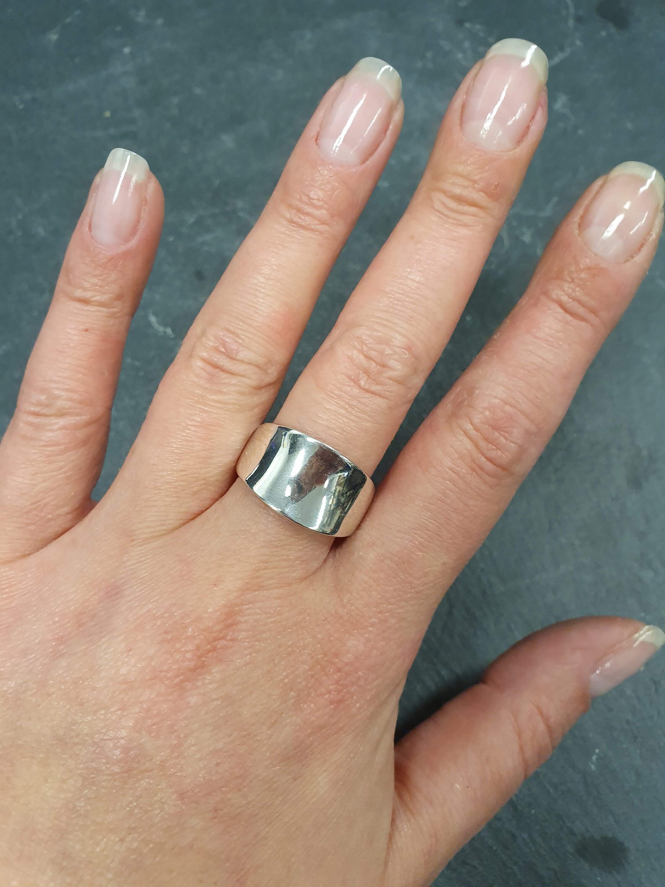 Wide Silver Band, Solid Silver Ring, Thick Silver Ring, Simple Silver Band, 925 Silver Ring, Statement Band, Smooth Ring, Flat Surface Ring