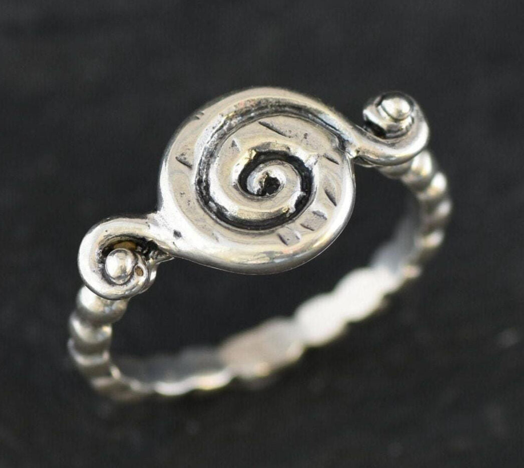 Spiral Ring, Swirl Ring, Boho Silver Ring, Solid Silver Ring, 925 Sterling Silver, Artisan Ring, Minimalist Ring, Dainty Silver Ring, Silver