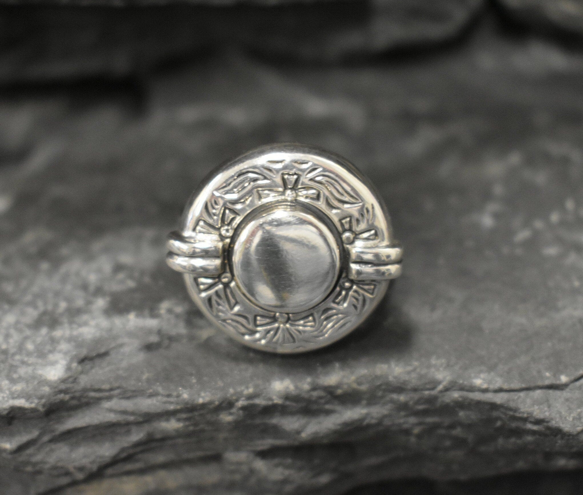 Tribal Ring, Egyptian Silver Ring, Vintage Silver Ring, Egyptian Ring, Vintage Ring, Unique Ring, Artistic Ring, Statement Ring, Silver Ring