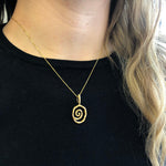 Chic Gold Spiral Pendant - 18k Gold Vermeil Necklace, an exquisite accessory for everyday style and special gift-giving.