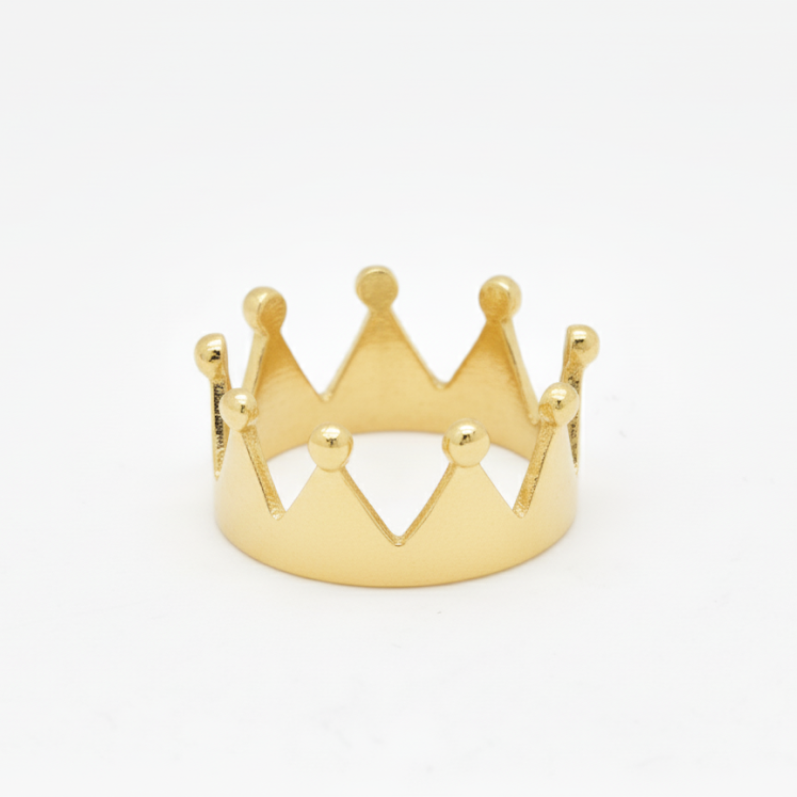 Stylish Gold Crown Ring designed in 18k Gold Vermeil, great for daily wear and a thoughtful gift for loved ones.