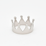 Elegant 925 Sterling Silver jewelry, a perfect accessory for daily use and a thoughtful gift for birthdays and special events.