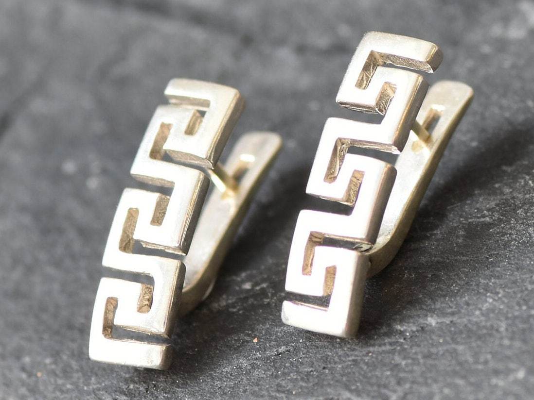 Aztec Earrings, Swirl Earrings, Tribal Earring, Symbolic Earrings, Twist Earrings, Clasp Earrings, Art Deco Earrings, 925 Silver Earrings