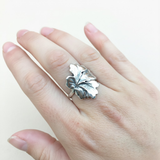 Elegant Silver Leaf Ring - Unique Maple Leaf Design in 925 Sterling Silver, perfect for any occasion.