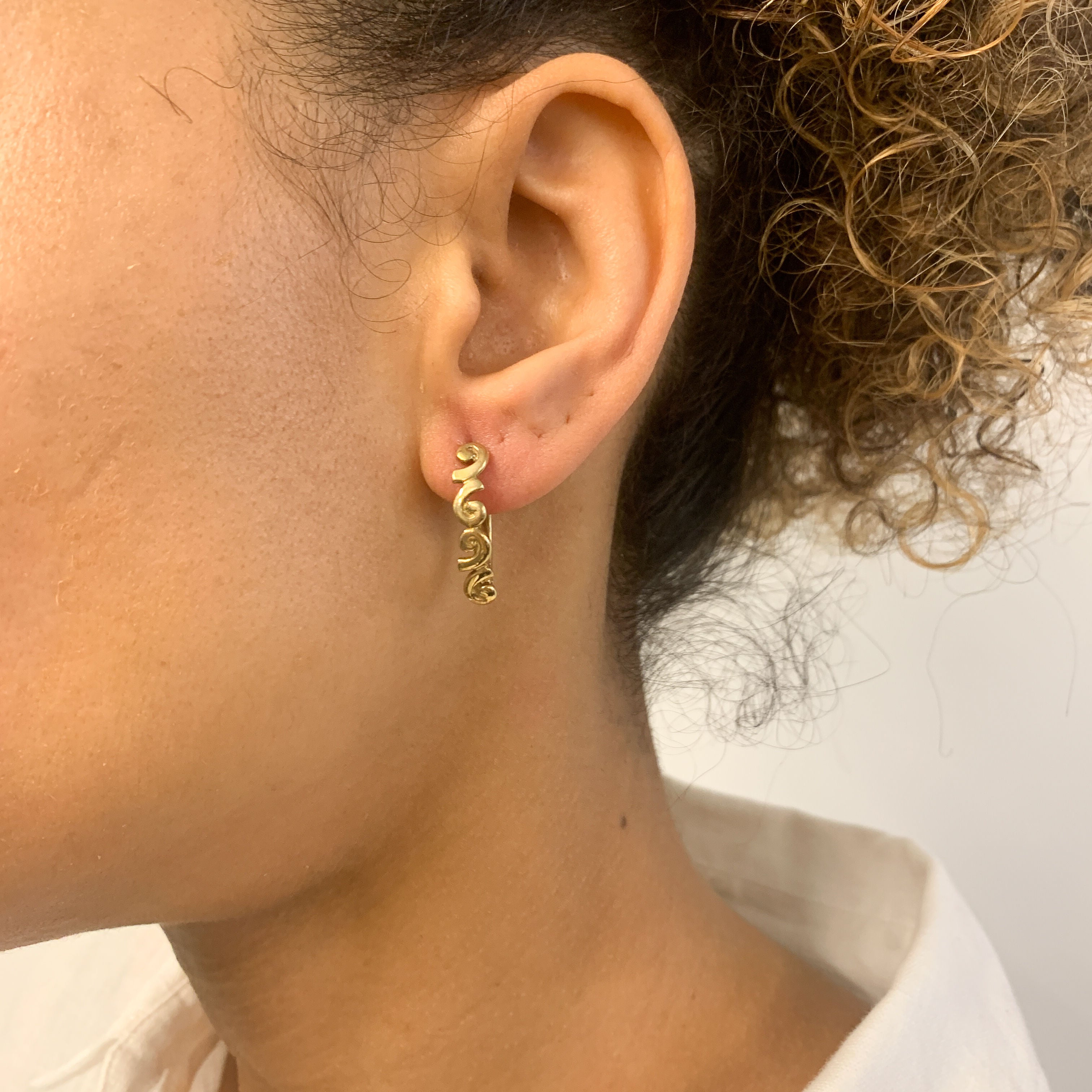 Gold Wavy Earrings, Boho Earrings, Gold Plated Earrings, Bohemian Earrings, Wave Earrings, Spiral Earrings, Vintage Earrings, Gold Vermeil