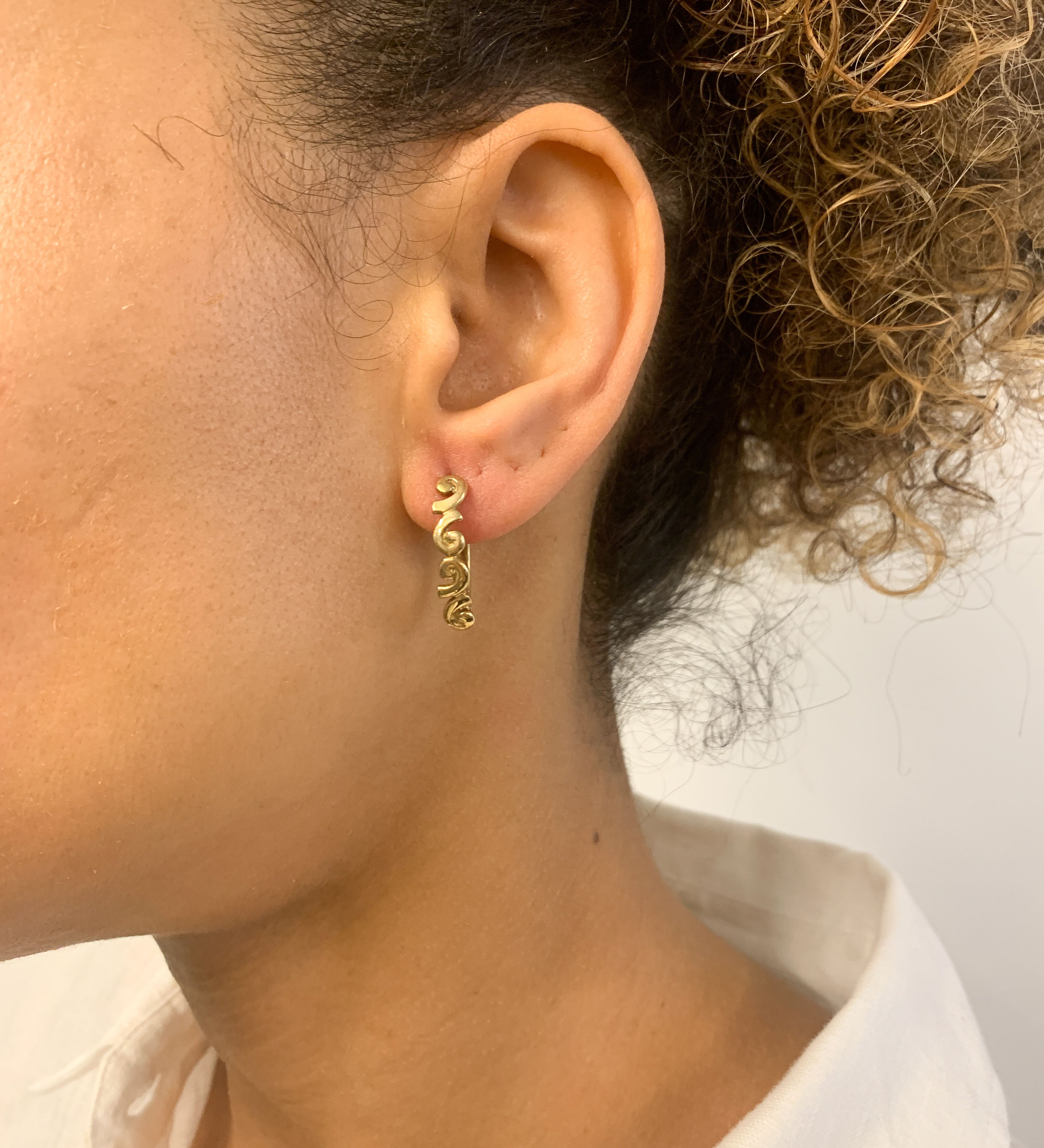 Gold Wavy Earrings, Boho Earrings, Gold Plated Earrings, Bohemian Earrings, Wave Earrings, Spiral Earrings, Vintage Earrings, Gold Vermeil