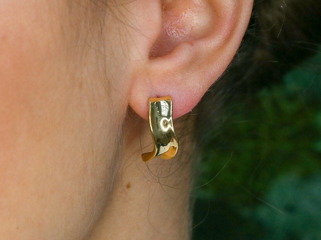 Silver Hoop Earrings, Curve Earrings, Minimalist Earrings, Wave Earrings, Thick Hoops, Half Hoops, Simple Hoops, 925 Silver Earrings(1)