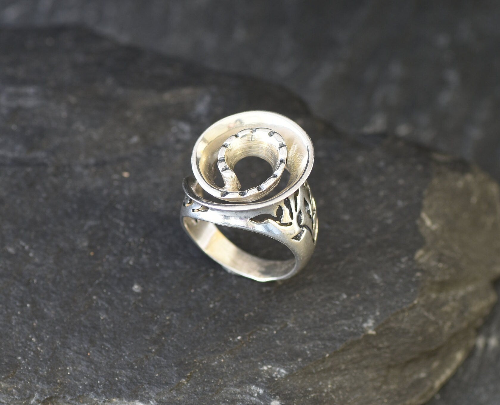 Silver Shell Ring, Shell Ring, Swirl Ring, Spiral Ring, Round Ring, Chunky Ring, Statement Ring, Vintage Ring, Silver Ring, 925 Solid Silver