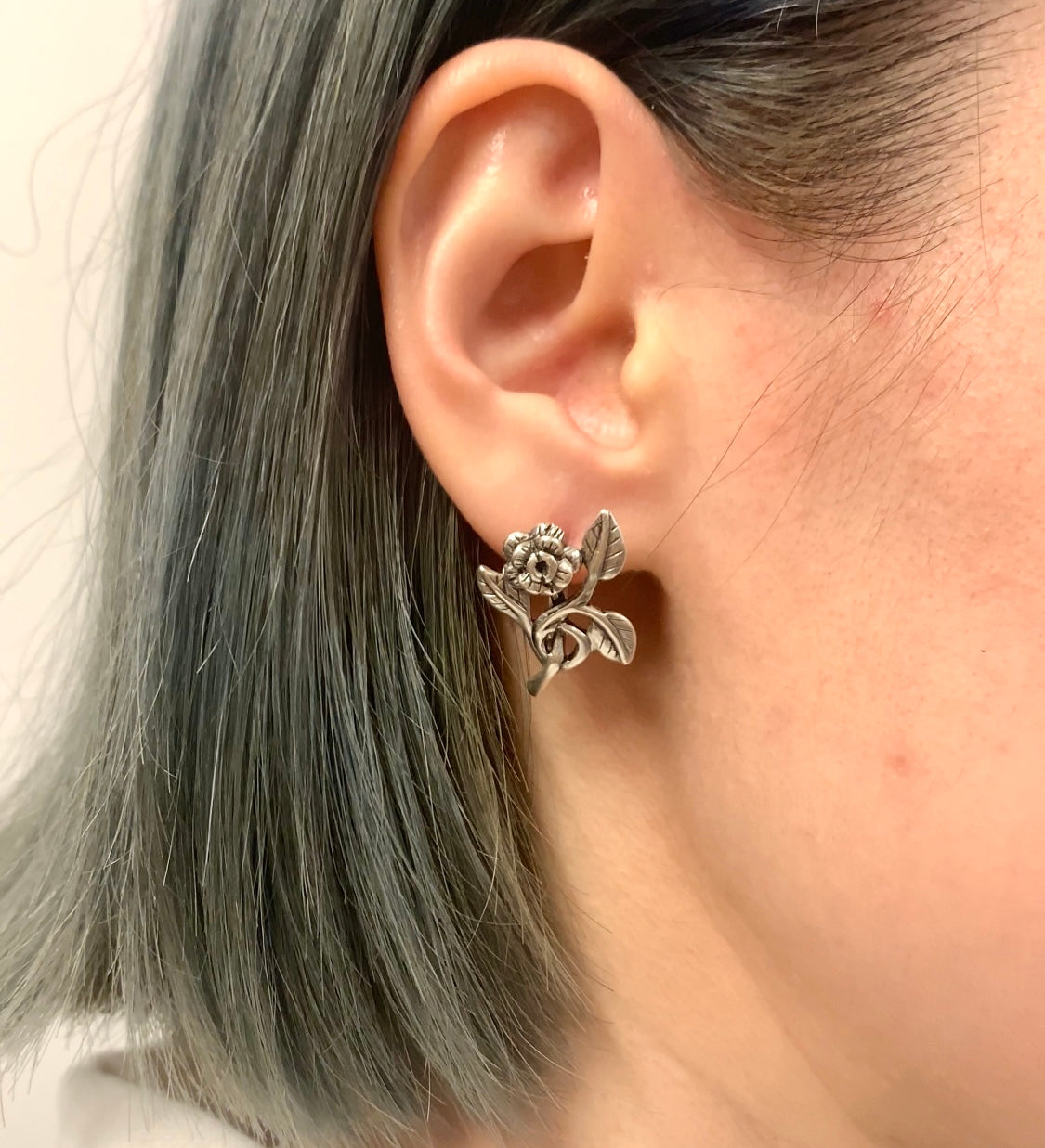 Silver Flower Earrings, Rose Earrings, Floral Earrings, Dainty Earrings, Minimalist Earrings, Vintage Earrings, Silver Earrings, 925 Silver