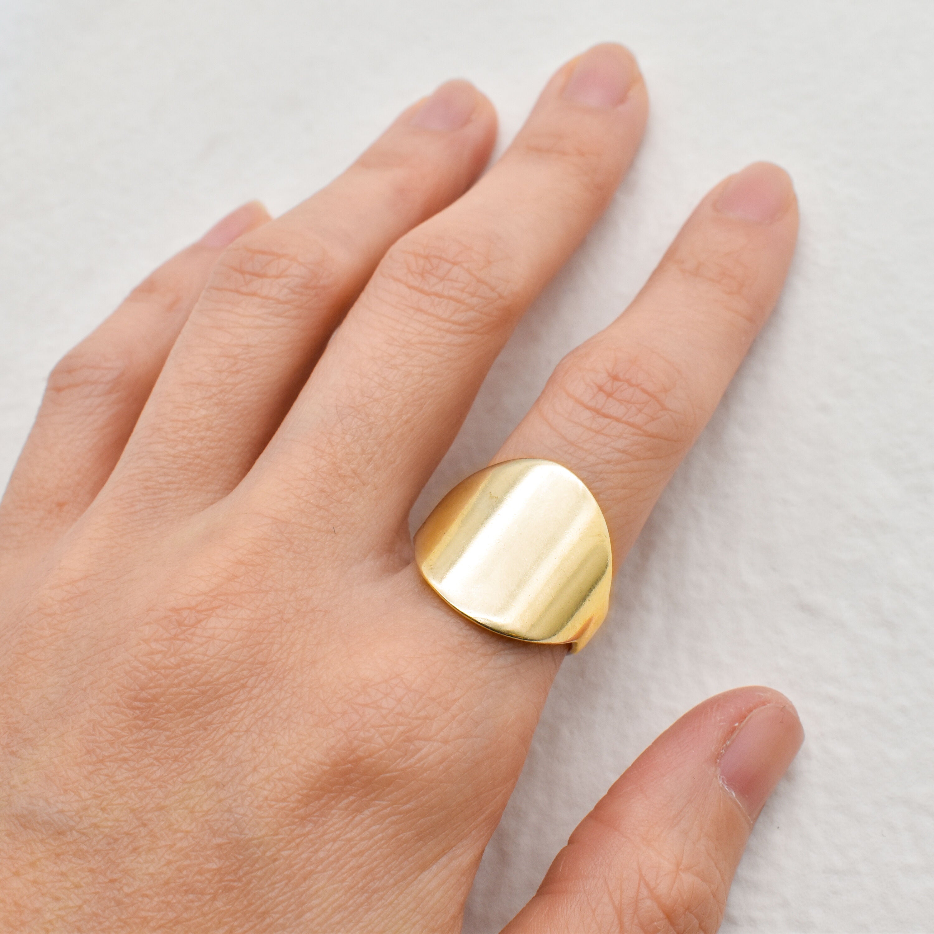 Large Flat Ring, Round Silver Ring, Mirror Ring, 925 Sterling Silver Ring, Statement Ring, Artisan Ring, Silver Flat Ring, Big Surface Ring(1), Body Picture