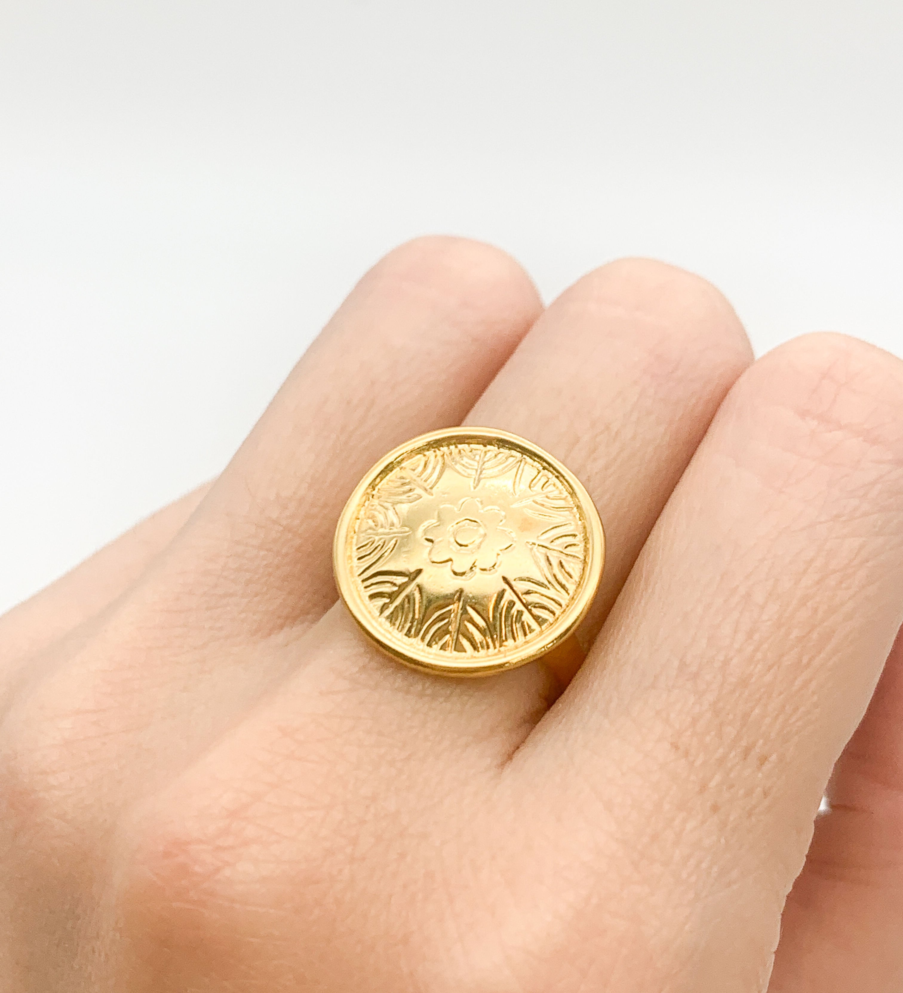 Gold Round Ring, Button Ring, Flower Embossed Ring, Stud Ring, Gold Plated Ring, Disc Ring, Badge Ring, Gold Vermeil Ring, Engraved Ring
