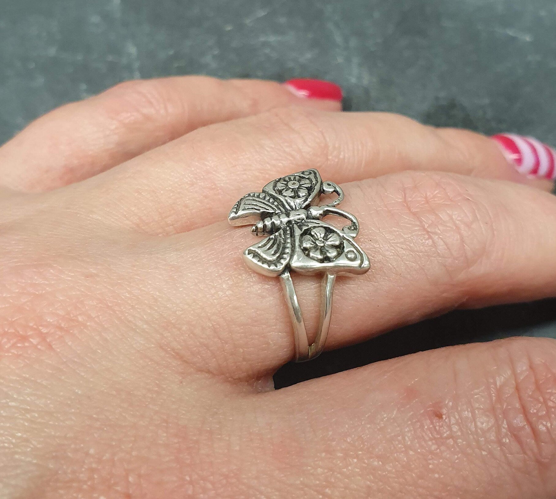 Butterfly Ring, Silver Butterfly Ring, Vintage Butterfly Ring, Small Animal Ring, Solid Silver Ring, Artisan Ring, Small Designer Ring