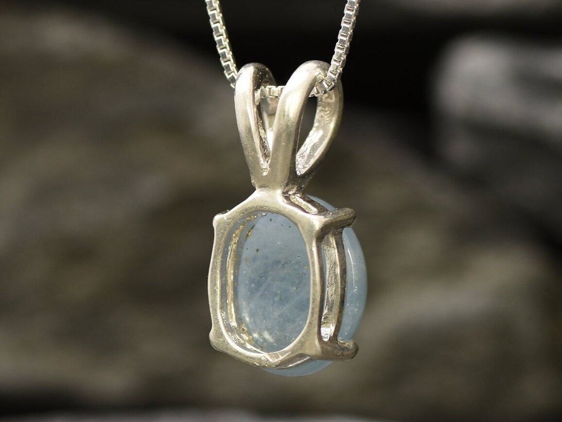 Aquamarine Pendant, Natural Aquamarine, March Birthstone, Blue Oval Pendant, Blue Pendant, Dainty Pendant, Aquamarine, 925 Solid Silver