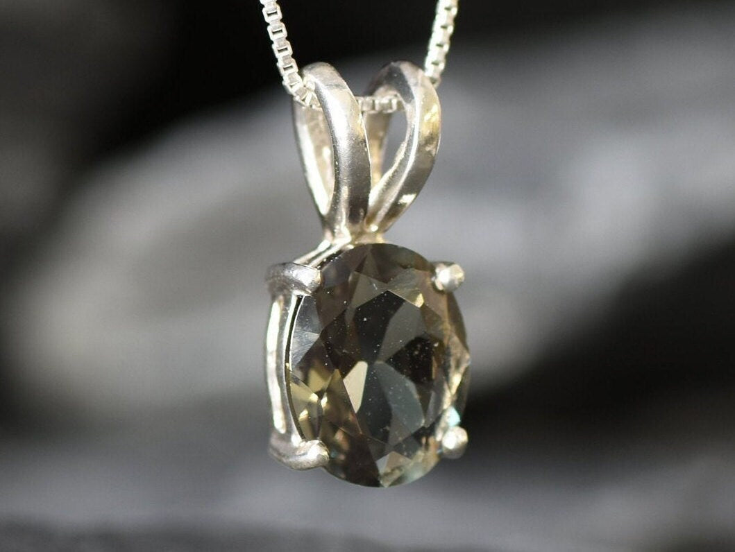 Green Diamond Pendant, Created Green Diamond, Green Oval Pendant, Solitaire Pendant, Vintage Pendant, Dainty Pendant, 925 Silver Pendant