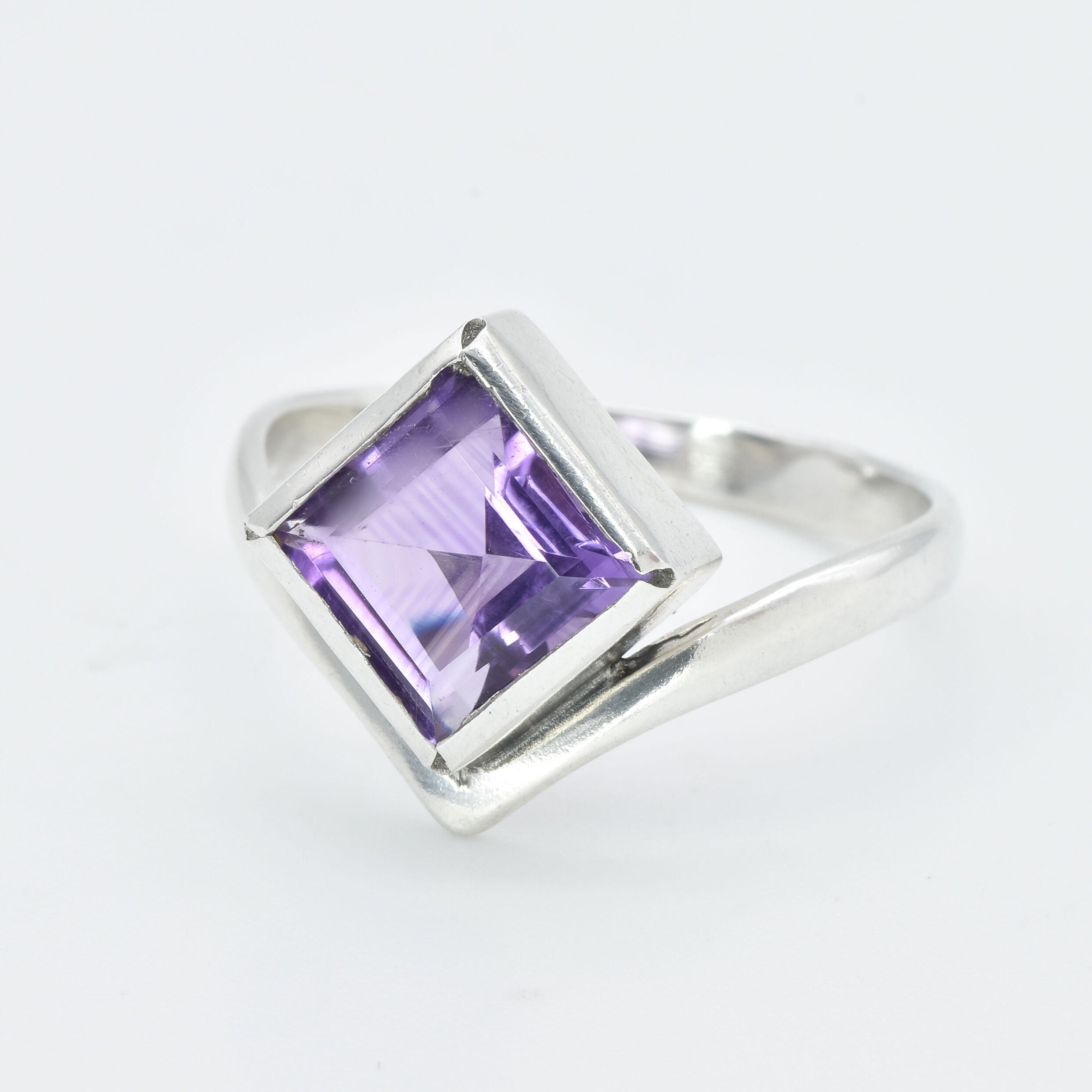 Square Amethyst Ring, Natural Amethyst, Princess Cut Amethyst Ring, Symmetrical Ring, February Birthstone, Purple Diamond Ring, Solid Silver