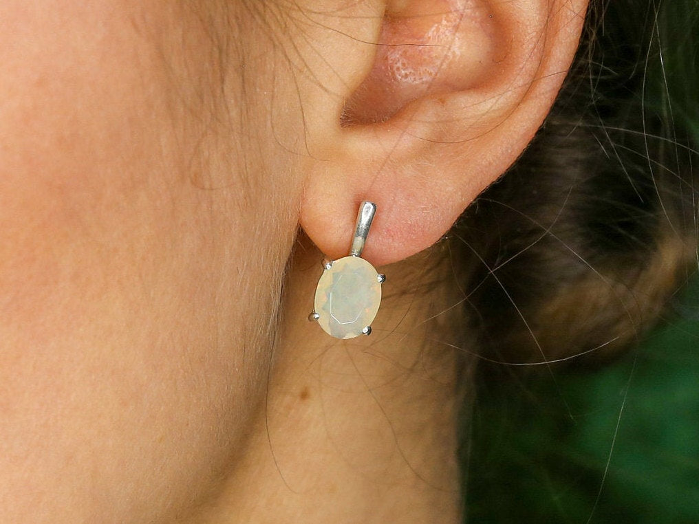 Natural Moonstone Heart Stud Earrings – Crystolver | Healing Crystal Gift  Shop